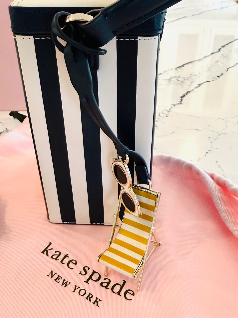 Kate Spade Sunkiss Cabana Tent Bag 3D Novelty Crossbody Rare Collectible - Picture 8 of 15